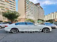 2017 BMW 523