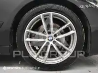 2017 BMW 523