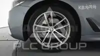 2017 BMW 523