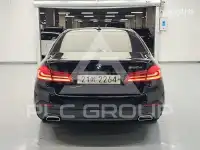 2017 BMW 523