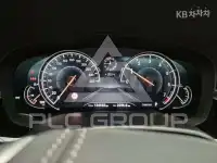 2017 BMW 523