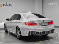 2017 BMW 523