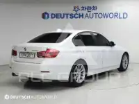 2017 BMW 330