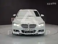 2017 BMW 330