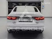 2017 Jaguar XF