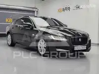 2017 Jaguar XF