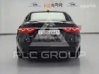 2017 Jaguar XF