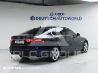 2017 Jaguar XF