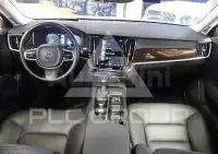 2017 Volvo S90