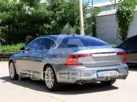 2017 Volvo S90