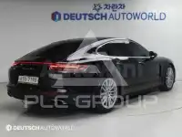 2017 Porsche Panamera