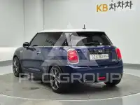 2017 Mini COOPER
