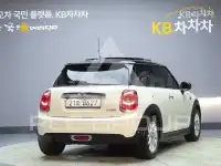 2017 Mini COOPER