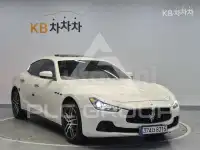2017 Maserati GHIBLI