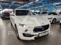 2017 Maserati LEVANTE