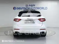 2017 Maserati LEVANTE