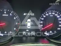 2017 KIA K9