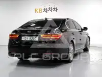 2017 KIA K9