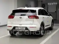 2017 KIA Niro