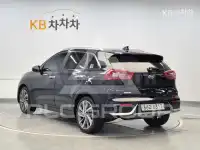 2017 KIA Niro