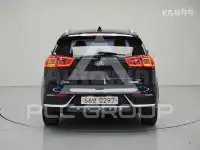2017 KIA Niro