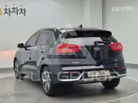2017 KIA Niro