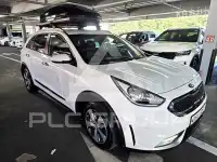 2017 KIA Niro