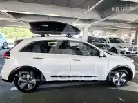 2017 KIA Niro