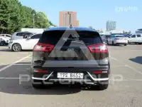 2017 KIA Niro