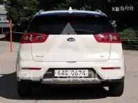 2017 KIA Niro