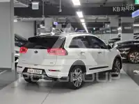 2017 KIA Niro