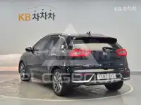 2017 KIA Niro