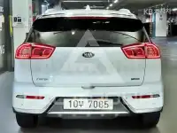 2017 KIA Niro