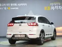 2017 KIA Niro