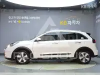 2017 KIA Niro