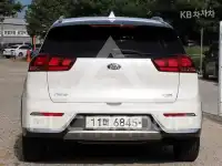 2017 KIA Niro