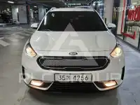 2017 KIA Niro