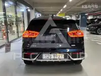 2017 KIA Niro