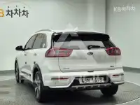 2017 KIA Niro