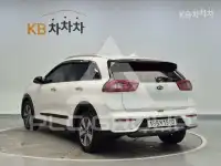 2017 KIA Niro