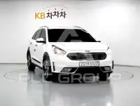 2017 KIA Niro