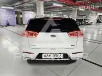 2017 KIA Niro
