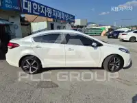 2017 KIA K3