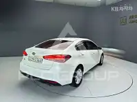 2017 KIA K3