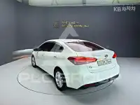2017 KIA K3