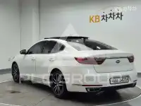 2017 KIA K7