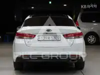 2017 KIA K5