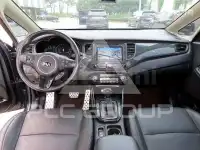 2017 KIA Carens