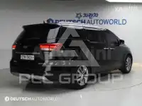 2017 KIA Carnival