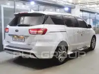 2017 KIA Carnival